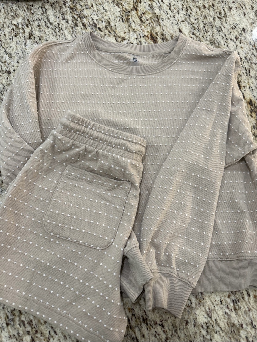 Lou & Grey/Loft-Comfortable Lounge Top & Shorts